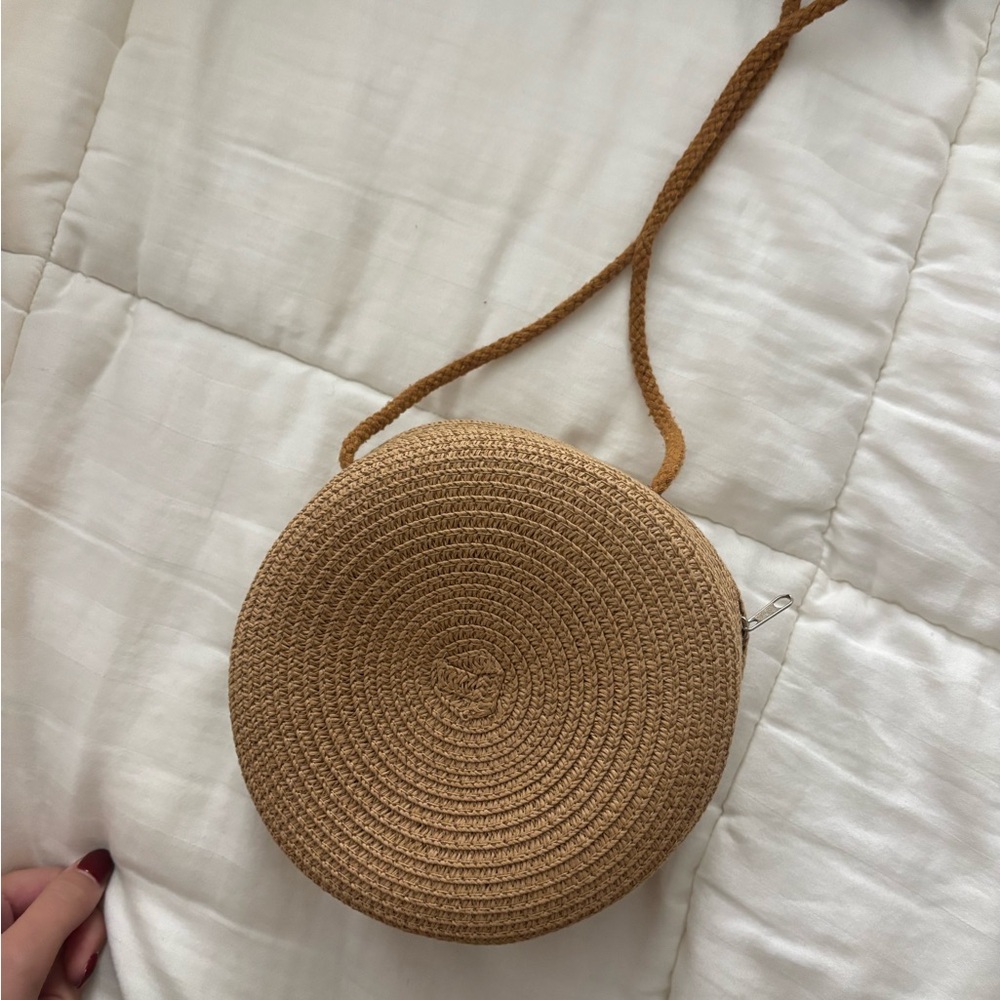 Stylish Tan Round Woven Bag
